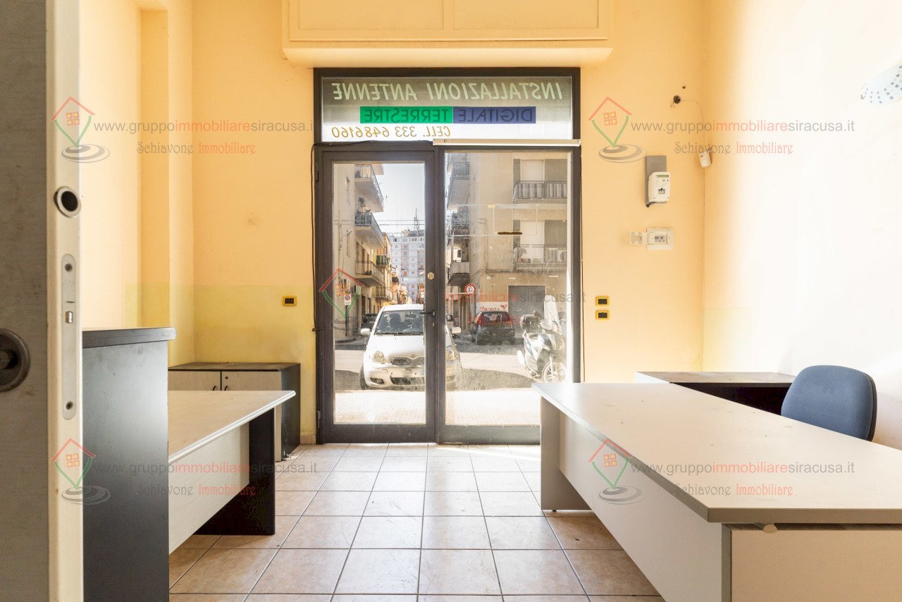 RIC07245.jpg - Locale Commerciale Siracusa - foto 1