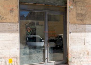 RIC07278.jpg - Commercial Premises Siracusa - photo 9