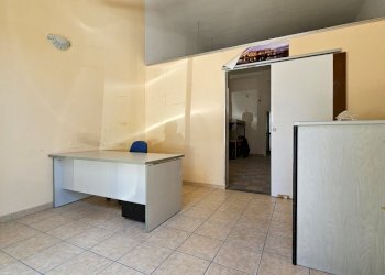 1.jpg - Commercial Premises Siracusa - photo 11