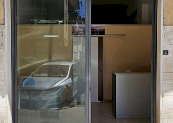 3.jpg - Commercial Premises Siracusa - photo 13