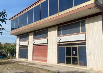 Locale Commerciale San Giovanni Teatino - foto 5