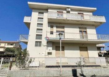 Facciata - Appartamento Pineto - foto 2