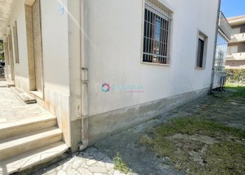 Posto Auto + Giardino - Appartamento Pineto - foto 29