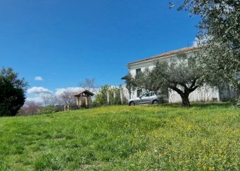 Casa indipendente Pianella - foto 3