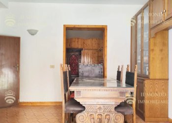 Locale Commerciale Via Giacomo Matteotti, snc., Palombara Sabina - foto 5