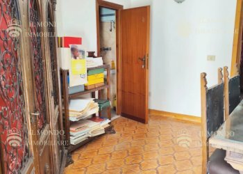 Locale Commerciale Via Giacomo Matteotti, snc., Palombara Sabina - foto 9