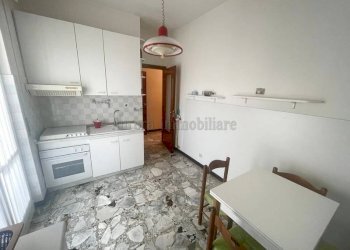Three-room apartment Via Montevideo, Borghetto Santo Spirito - photo 4