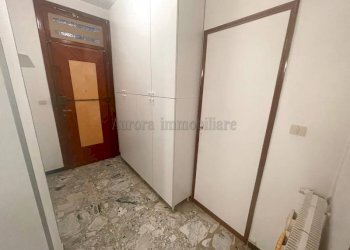 Three-room apartment Via Montevideo, Borghetto Santo Spirito - photo 8