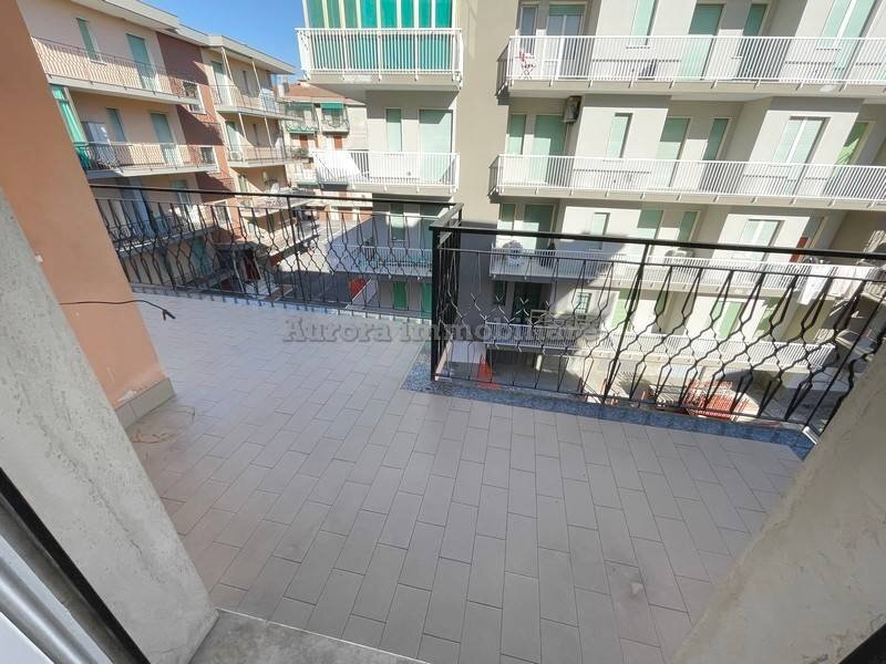 Two-room apartment Via Pisa, Borghetto Santo Spirito - photo 2