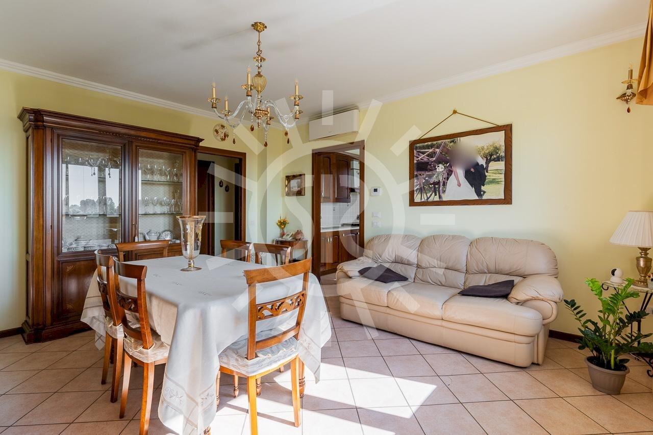 Four-room apartment Budrio - photo 1