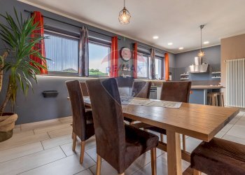 Villa Via Biella, 8 
 Candelo, Candelo - foto 15