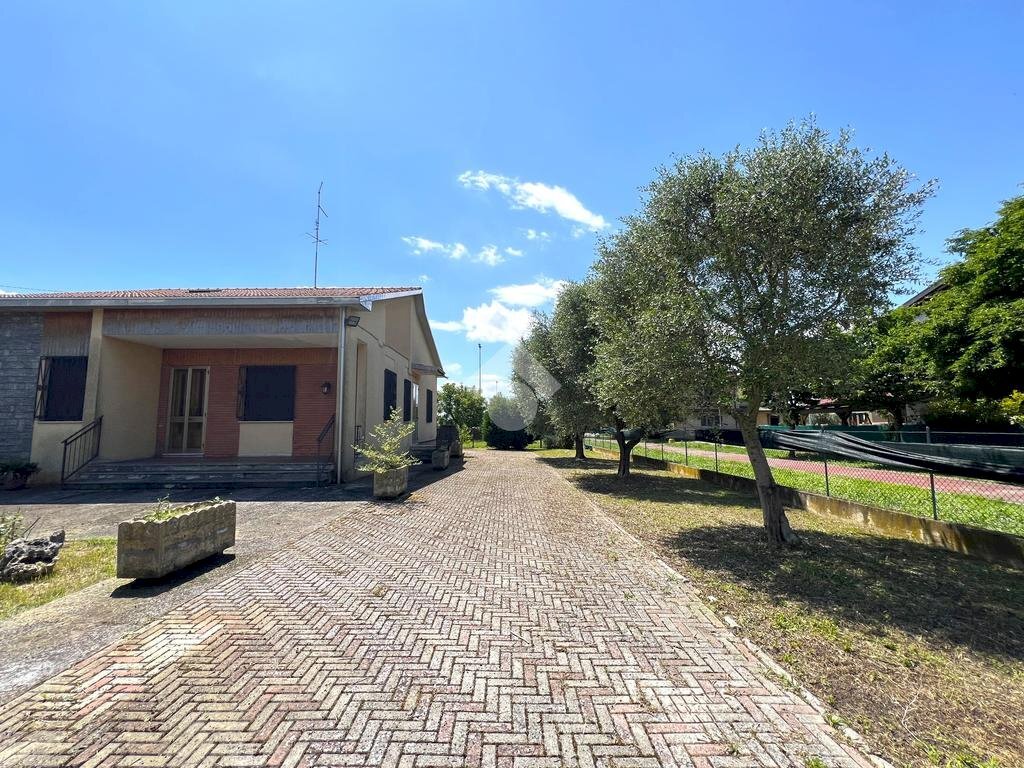 Independent house Via guagnellina, Mirandola - photo 3