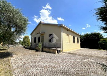 Independent house Via guagnellina, Mirandola - photo 1