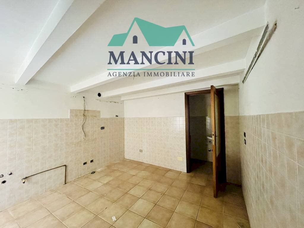 Casa indipendente VIA DELLE VIOLE, Jesi - foto 2