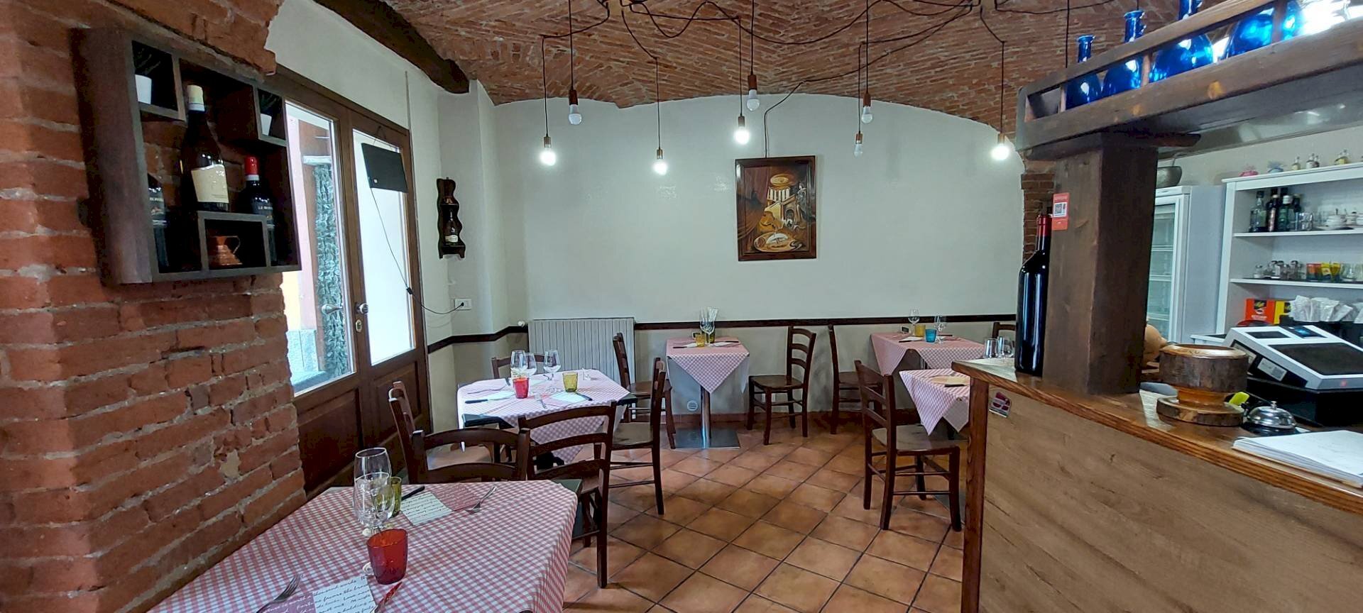 Locale Commerciale Vicolo Termine, Pinerolo - foto 1