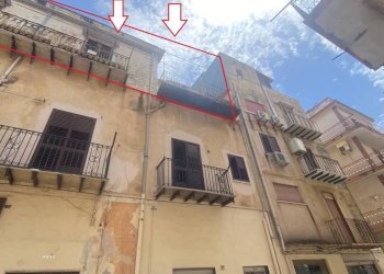 Facciata - Three-room apartment via Giosuè Borsi, Carini - photo 3