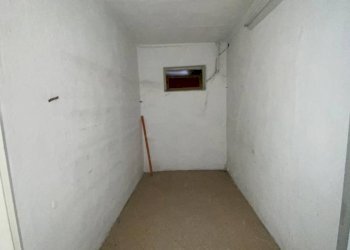 Box auto - Three-room apartment via Giosuè Borsi, Carini - photo 10