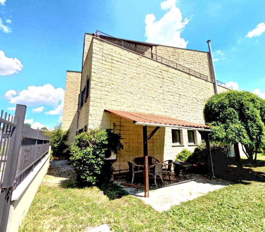 3 - Capannone via Gioacchino Rossini, Mornago - foto 3