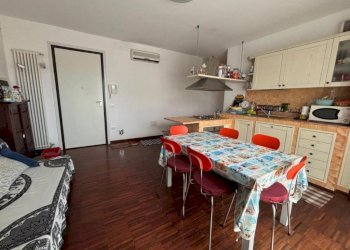 Soggiorno - Trilocale viale Carlo Pisacane, Ravenna (zona Marina di Ravenna) - foto 1