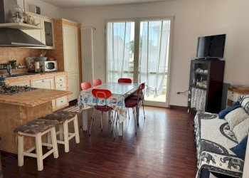 Soggiorno - Trilocale viale Carlo Pisacane, Ravenna (zona Marina di Ravenna) - foto 6