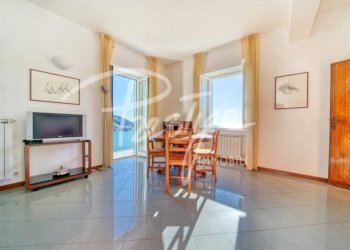 Salone - Four-room apartment via Lardarina, Vernazza - photo 3