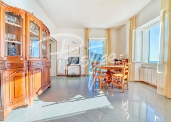 Salone - Four-room apartment via Lardarina, Vernazza - photo 5