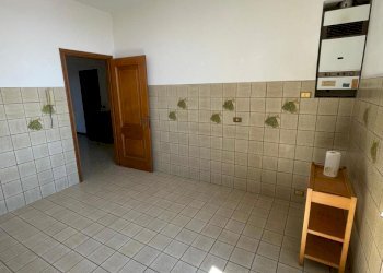 WhatsApp Image 2022-04-27 at 16.22.12 (2).jpeg - Appartamento Bolano - foto 4