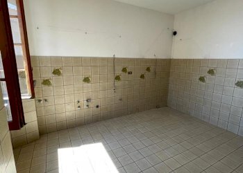 WhatsApp Image 2022-04-27 at 16.22.12 (3).jpeg - Appartamento Bolano - foto 5