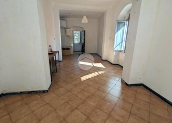 Box Via Walter Fillak, Genova (zona Certosa) - foto 4