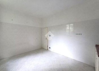 Four-room apartment Via XXV aprile, Mignanego - photo 6