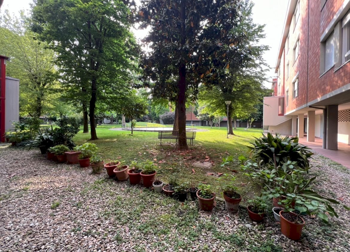 Two-room apartment Modena (neighborhood San Faustino) - photo 3