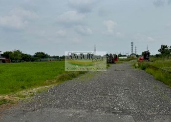 Building land Pinerolo - photo 3