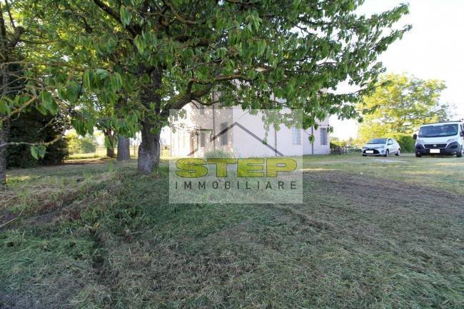 Casa indipendente Via Carrarone chiesa, Ravenna (zona Mezzano - Borgo Masotti) - foto 1