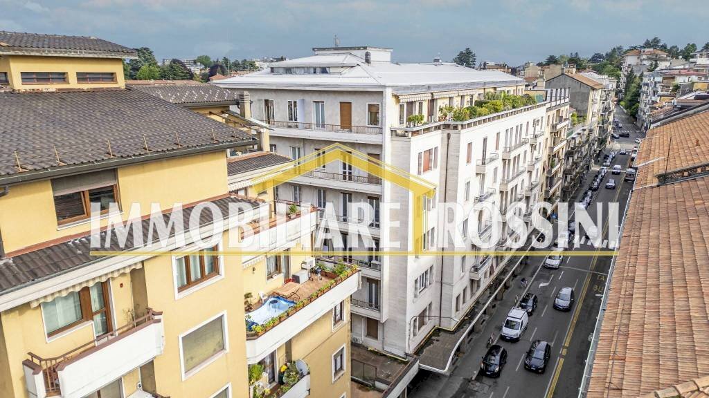 via - Trilocale via Piave, 3, Varese - foto 3