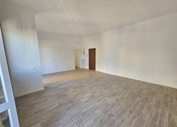 Salone - Trilocale via Piave, 3, Varese - foto 13