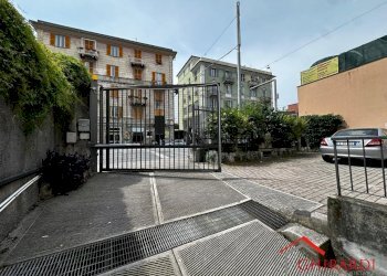 1.2 INGRESSO.jpg - Box Via MERANO 1A, Genova - foto 4