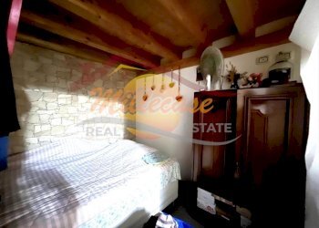 1eb2c9c9-a93c-473b-b1df-7b2789b8551c.jpeg - Trilocale VIA FUGGETTA, Siracusa - foto 3