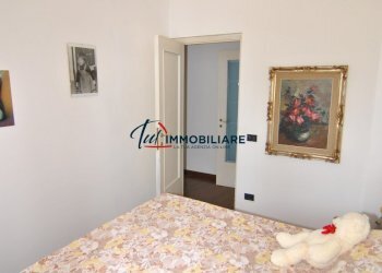 CAMERA MEDIA 1 - Villa Via Kaiser Parodi 15, Livorno - foto 11