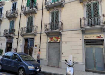 Locale Commerciale Via Dei Mille, Messina - foto 3