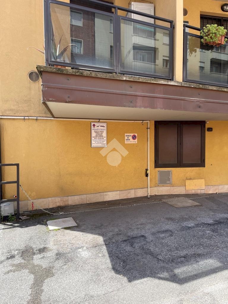 Posto Auto Via Libia, Bologna - foto 1