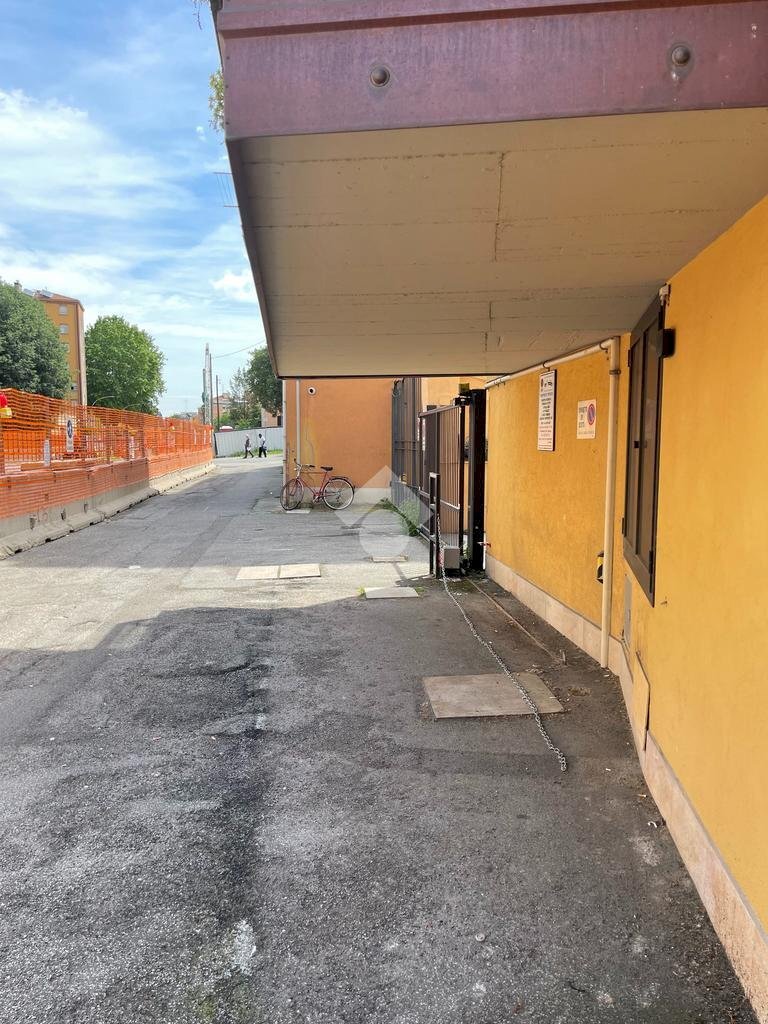 Posto Auto Via Libia, Bologna - foto 3