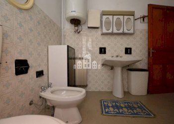 bagno - Quadrilocale via Marconi, 43, Issiglio - foto 12