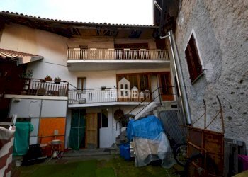 facciata - Quadrilocale via Marconi, 43, Issiglio - foto 18