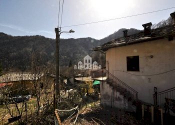 Vista - Independent house Rongorbogno, snc, Ribordone - photo 2