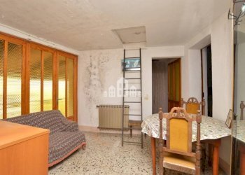 ingresso - Quadrilocale via Marconi, 43, Issiglio - foto 8