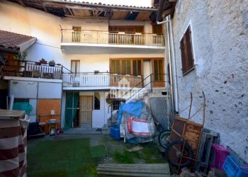 facciata - Quadrilocale via Marconi, 43, Issiglio - foto 18