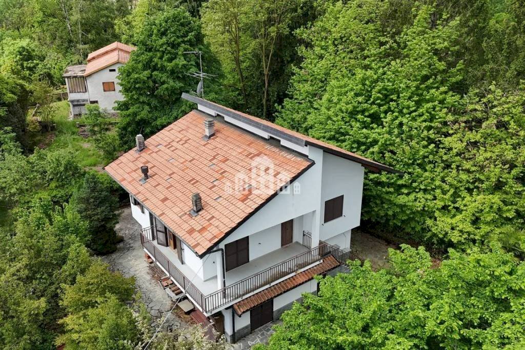 Facciata - Casa indipendente Frazione Braida, 25, Canischio - foto 2