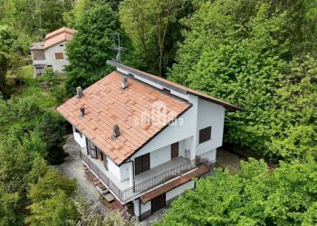 Facciata - Casa indipendente Frazione Braida, 25, Canischio - foto 2