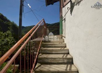 Vano scala - Independent house Rongorbogno, snc, Ribordone - photo 12