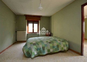 Camera da letto - Villa via Bruno Filippi, 5, Val di Chy - foto 27